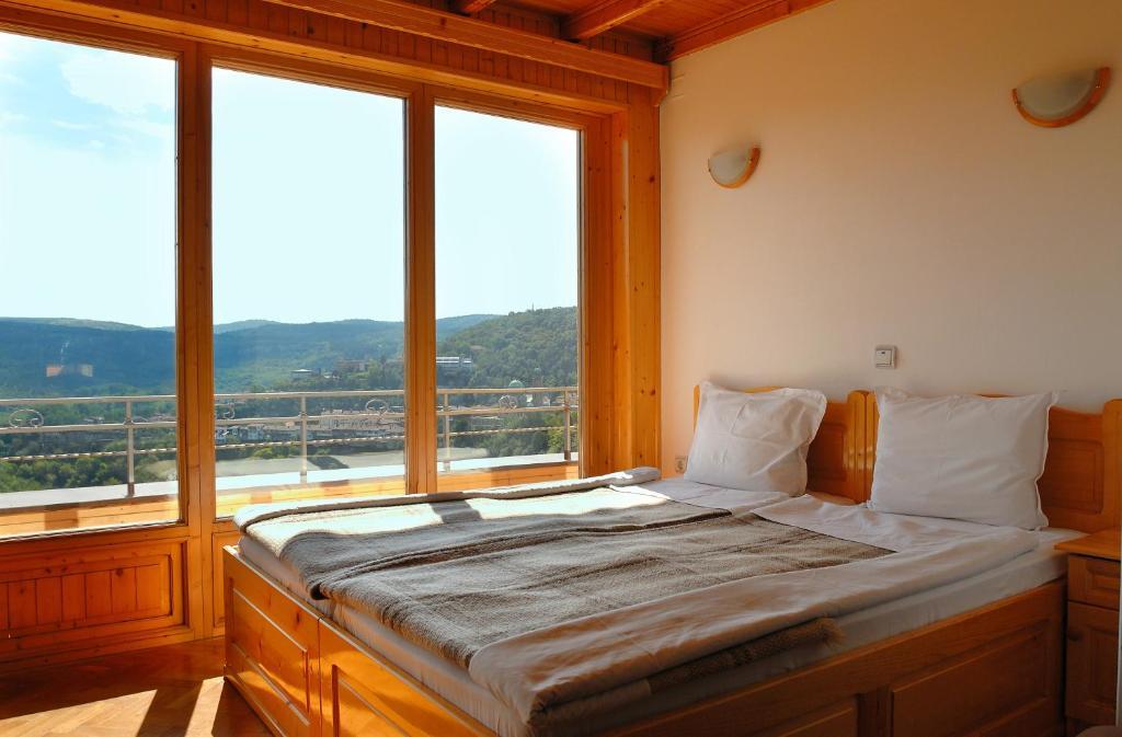 Hotel Comfort Veliko Tarnovo Extérieur photo