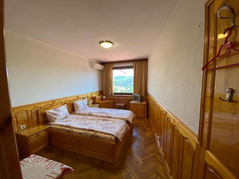 Hotel Comfort Veliko Tarnovo Extérieur photo