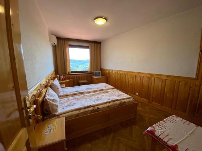 Hotel Comfort Veliko Tarnovo Extérieur photo