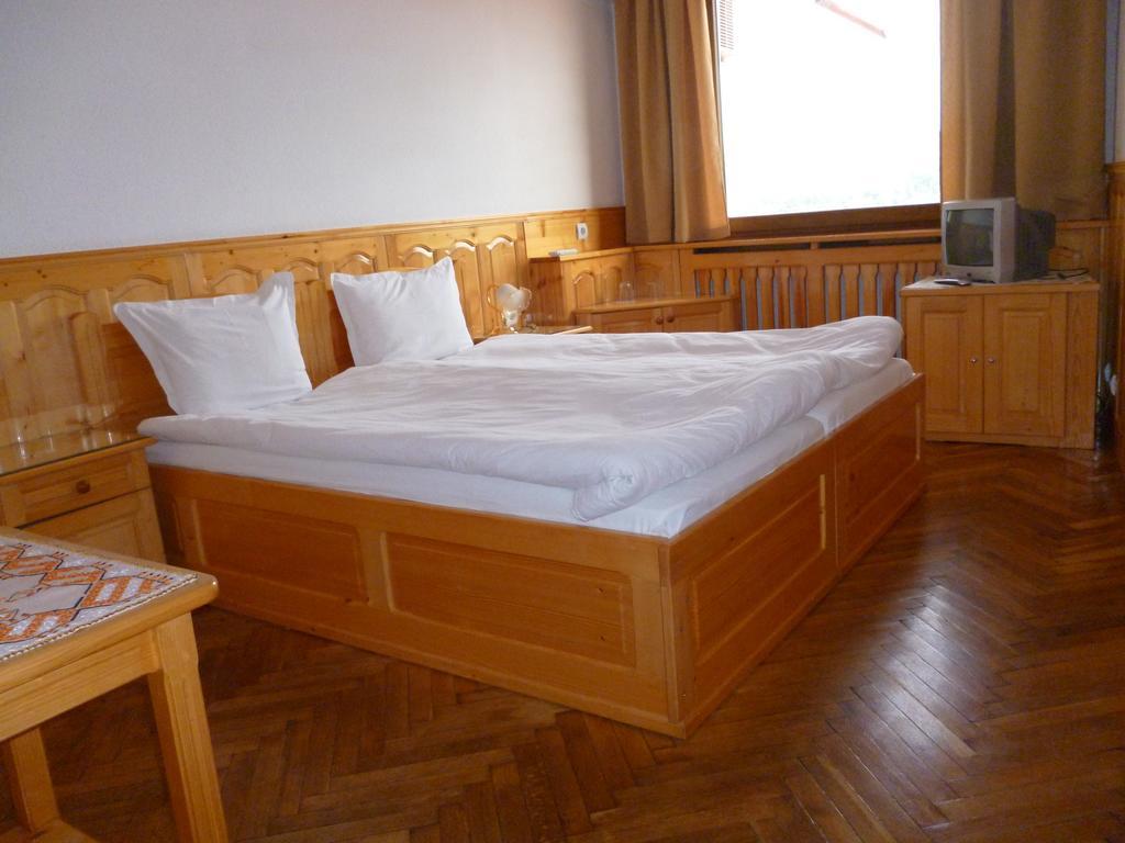 Hotel Comfort Veliko Tarnovo Chambre photo